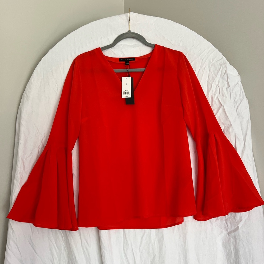 Banana Republic Coral Red Flare Long Sleeve